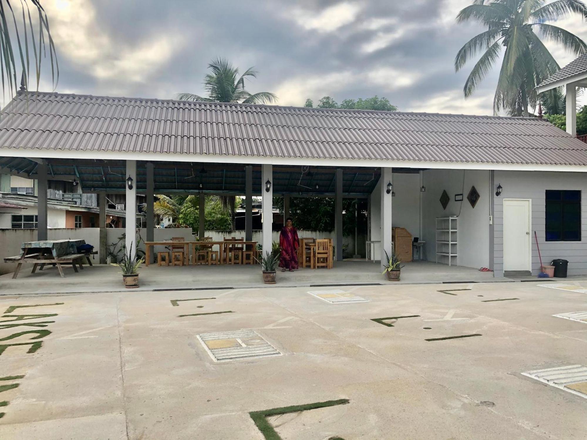 Lakse Inn Homestay Kampong Pengkalan Maras Eksteriør billede