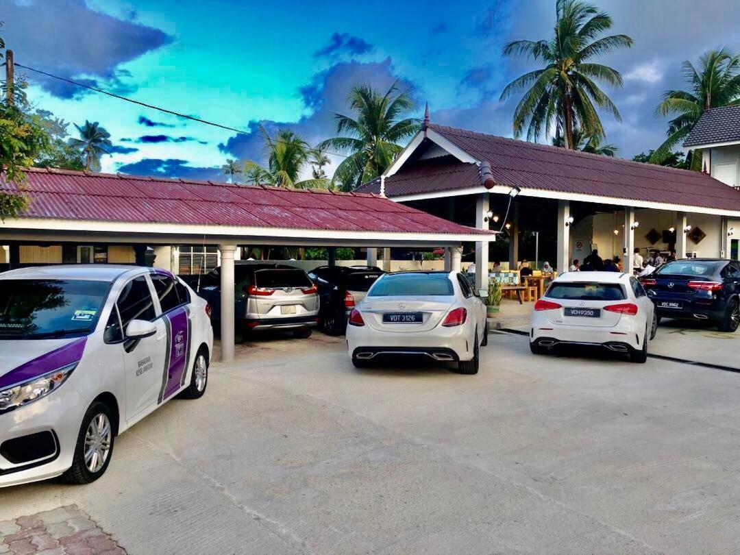 Lakse Inn Homestay Kampong Pengkalan Maras Eksteriør billede